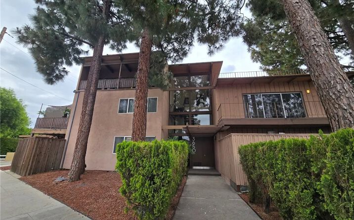 3650 W Clark, Burbank
