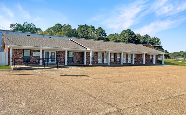 407 Valley Street, Carthage