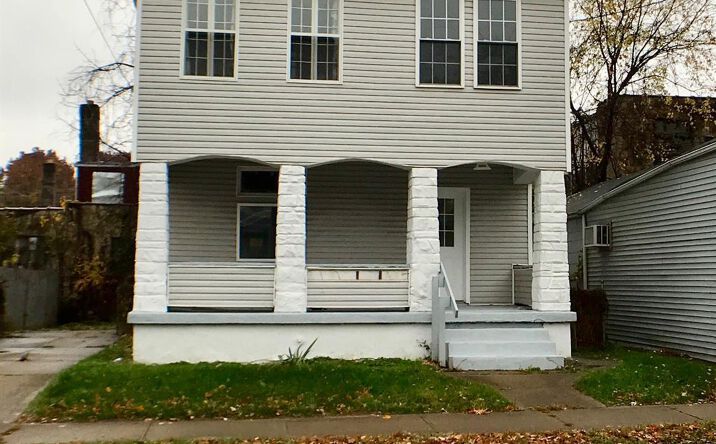 Robertson Avenue, Norwood