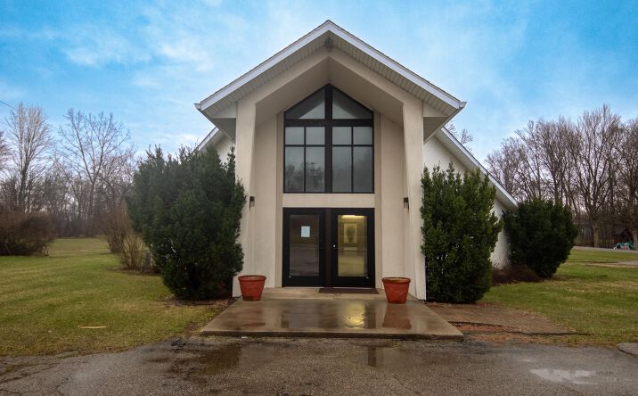 67473 Red Arrow Highway, Hartford