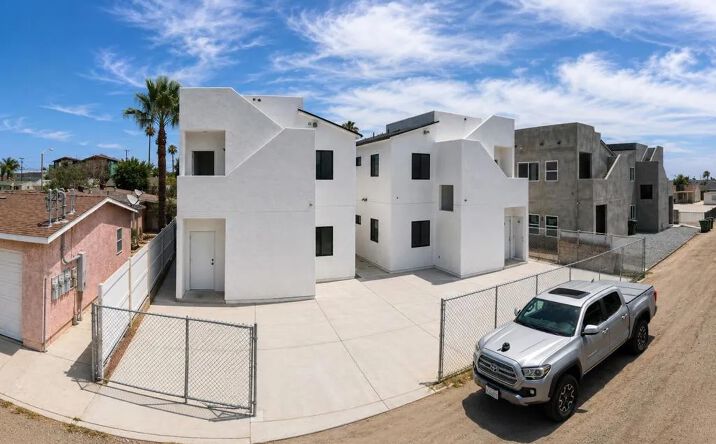 3305-3309 Clairemont Mesa Blvd, San Diego