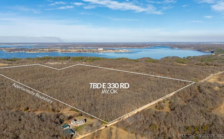 E 330 Road, Jay