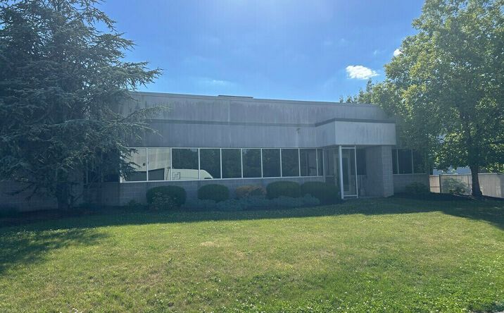 450 Gateway Drive, Reading
