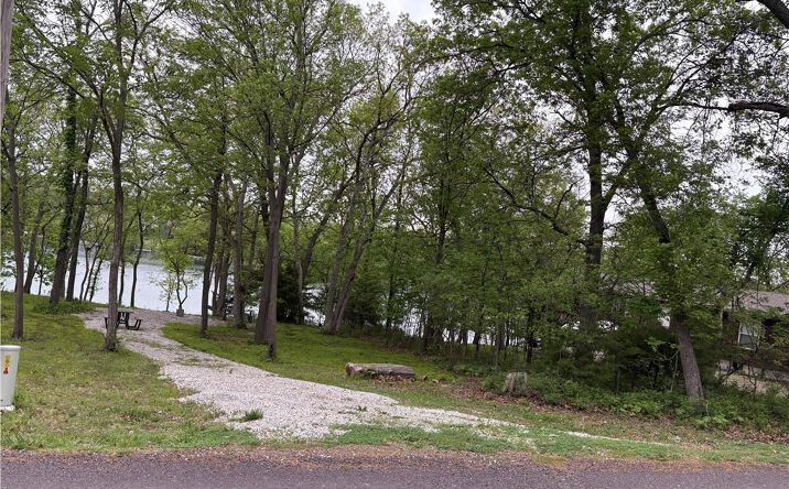 270 and 274 Rose Marie Drive, Linn Valley