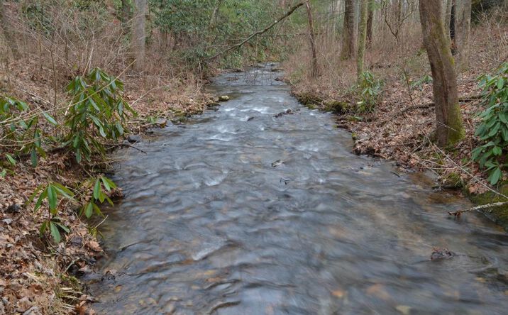 18 & 19 Sarvis Road, Hayesville
