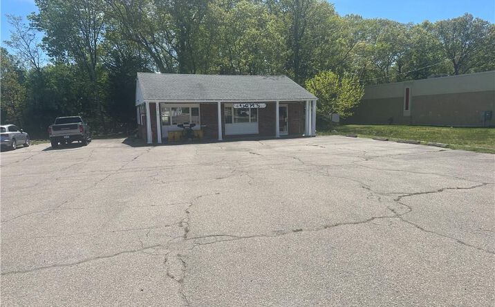 7560 Post Road, North Kingstown