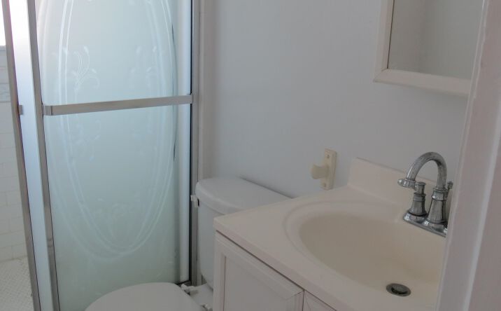 222 W Poplar Avenue, Wildwood