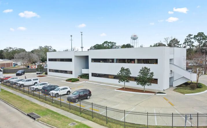 401 N College Rd, Lafayette