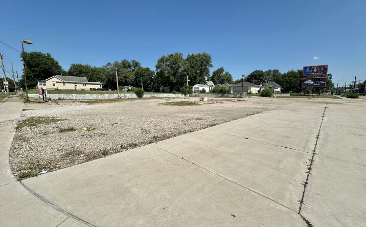 1037 S WESTERN Avenue, Peoria