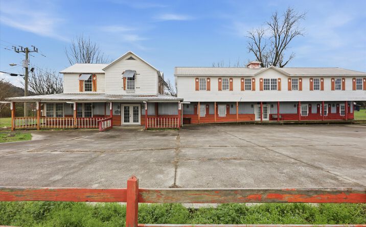 390 Cherohala Skyway, Tellico Plains
