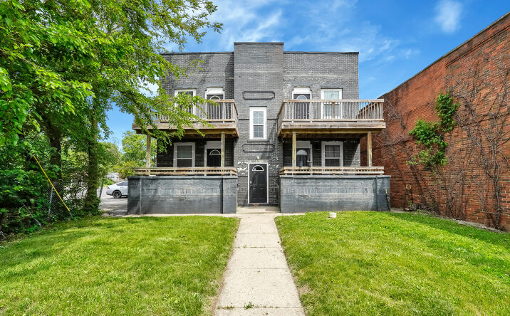 1386 East Main Street, Columbus