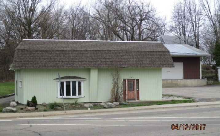 327 Capital Avenue SW, Battle Creek