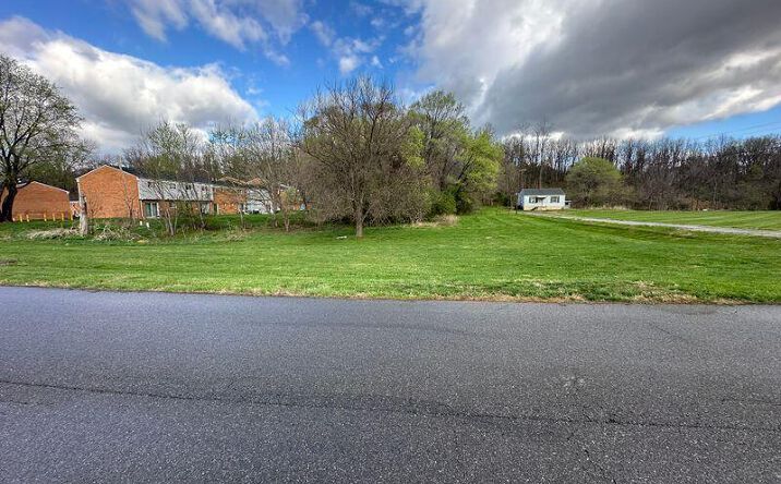 0 Manning RD NE, Roanoke