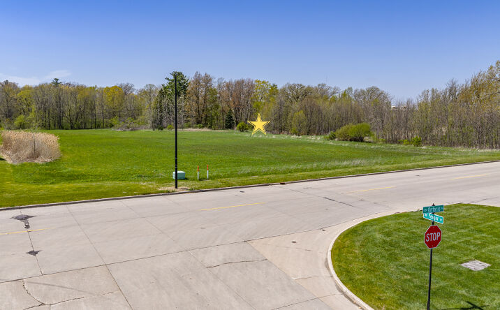 1204 Ontario Rd, Green Bay