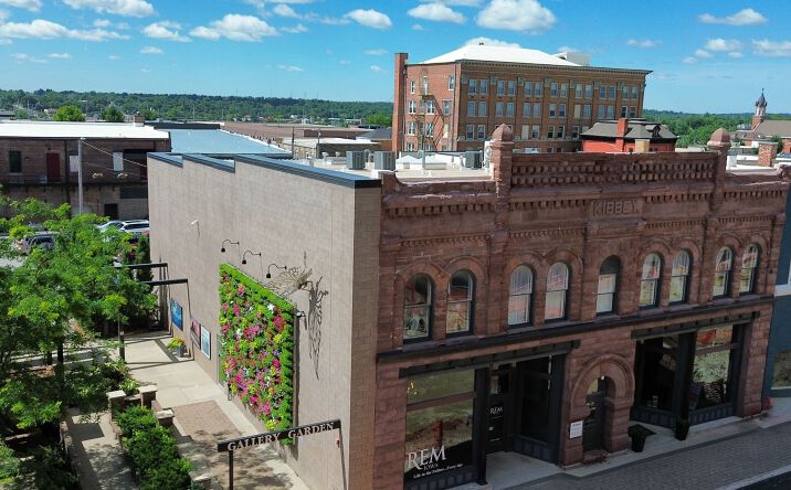 125-135 E Main Street, Marshalltown