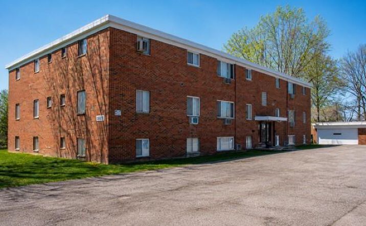 18911 Bella Drive, Cleveland