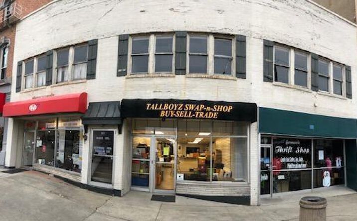 W Main Street, Hillsboro