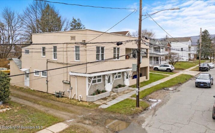 622 E Market St, Scranton