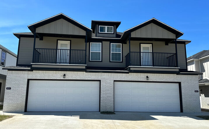4235 Santa Fe, Fayetteville