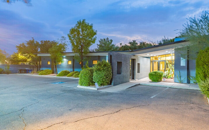 1702 E McNair Drive, Tempe