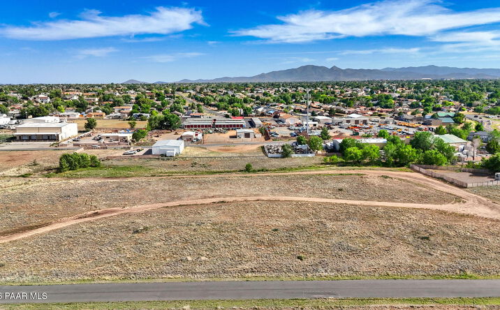 8517 E Roundup Drive, Prescott Valley