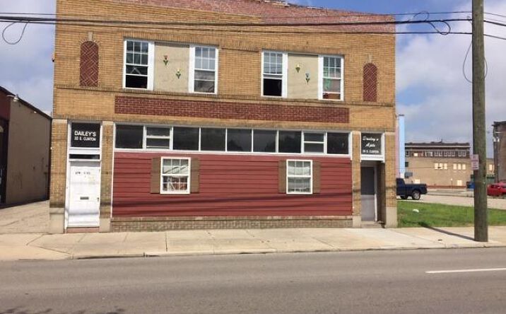 32 S Clinton Street, Middletown