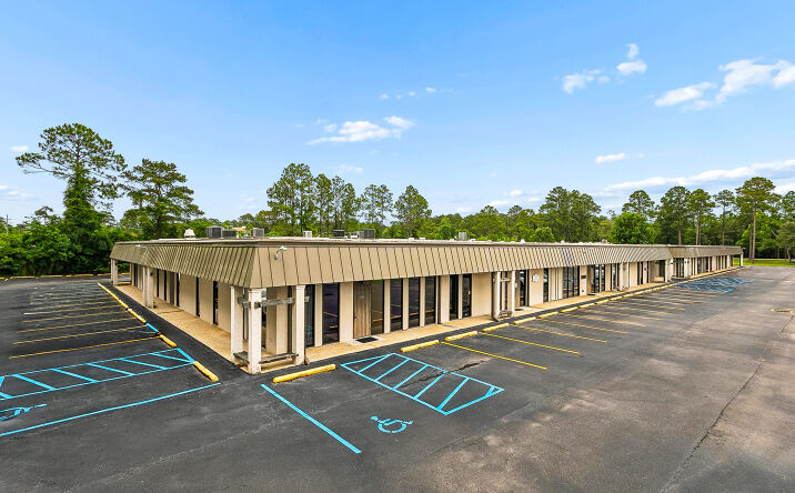 206 Highland Park Plaza, Covington