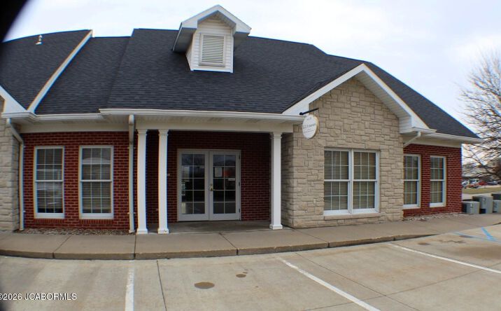 3432 W TRUMAN BOULEVARD, Jefferson City