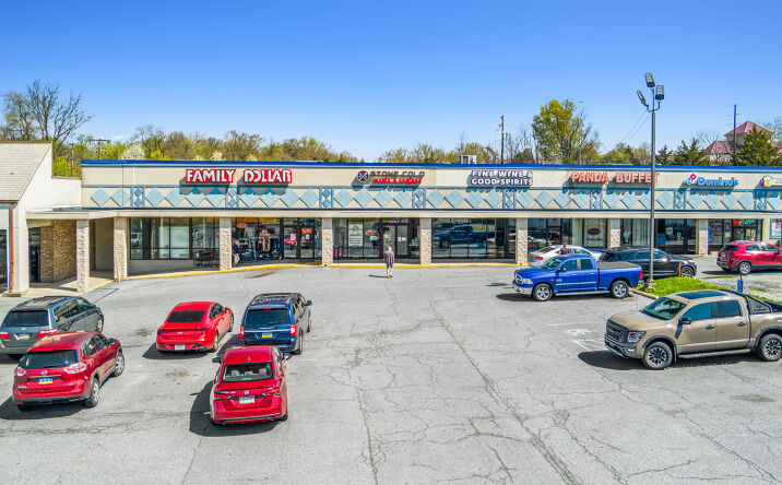 1575 S Market St, Elizabethtown
