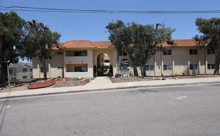 8546 Graham Ter, Santee