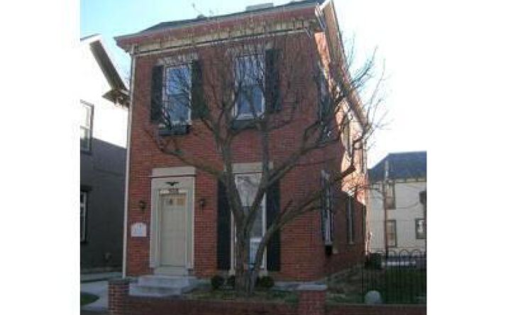 N Second Street, Hamilton