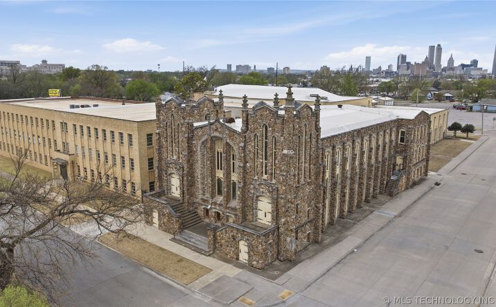 1915 East 3rd Street, Tulsa