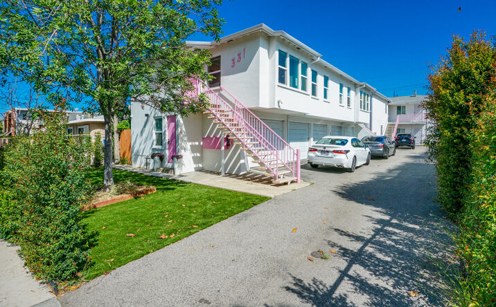 331 W WINDSOR RD, GLENDALE