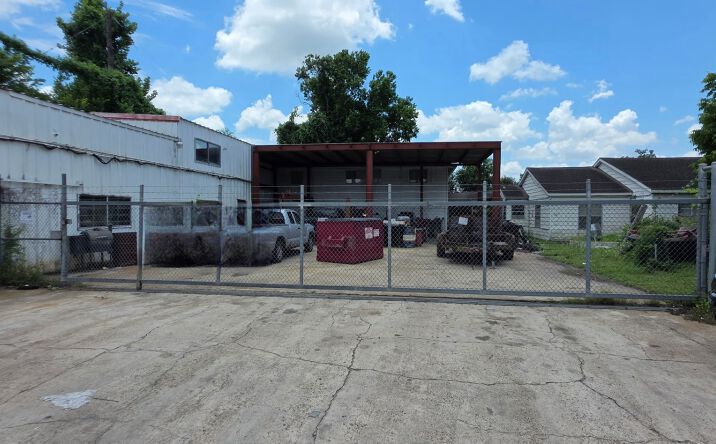 678 Aldine Mail Route Road, Houston