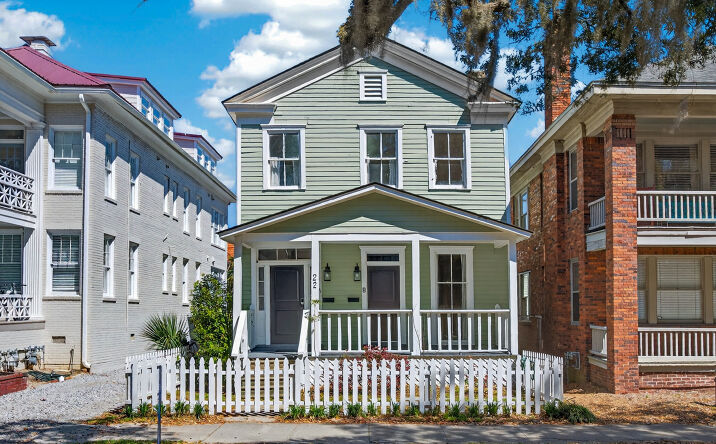 22 East 37th Street, Savannah