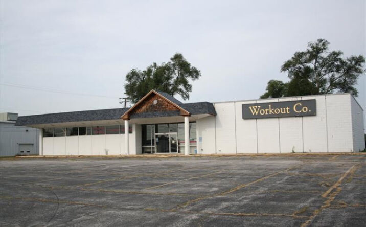 2160 M 139, Benton Harbor