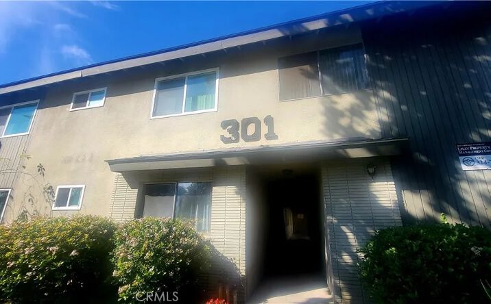 301 N Palm Avenue, Alhambra