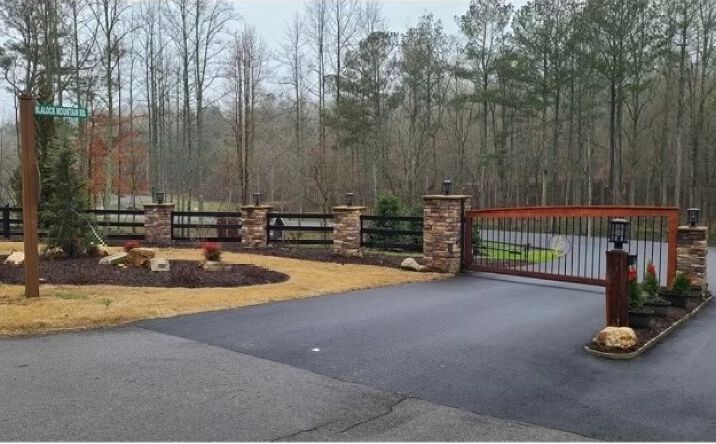37 Blalock Mountain Road, Ellijay
