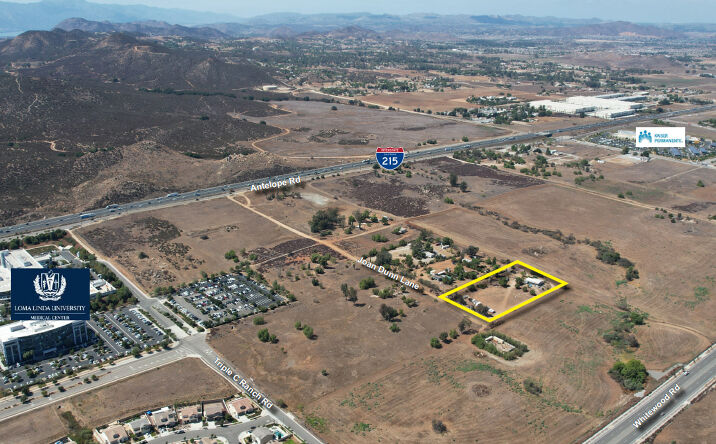 28330 Joan Dunn Lane, Murrieta