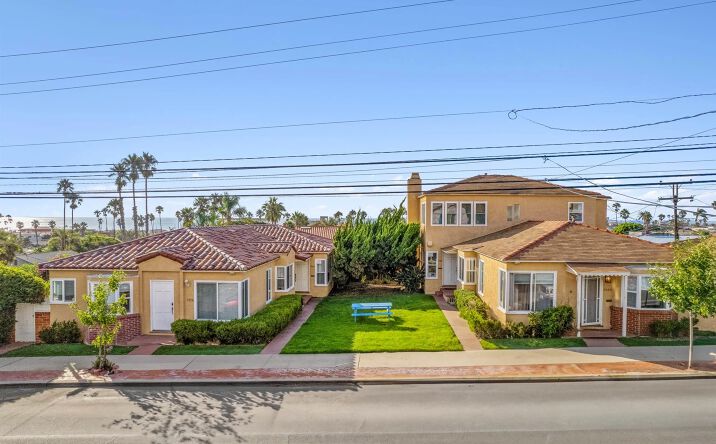 1558-1564 Ebers St., San Diego