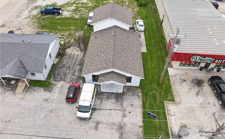703 South Aurora Street, Eldon