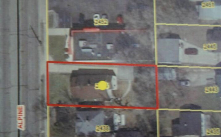 2444 Alpine Avenue NW, Walker