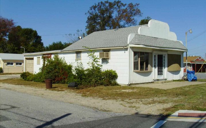 1 W New York Avenue, Villas