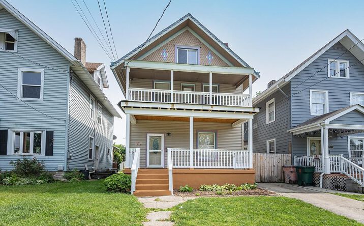 Crown Avenue, Norwood