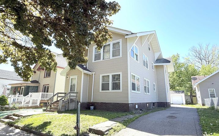 321 3rd Street NW, Mason City