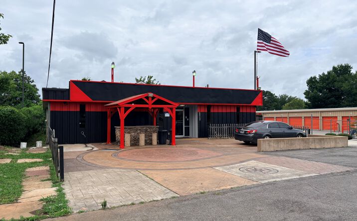 11590 Memorial Pkwy SW, Huntsville