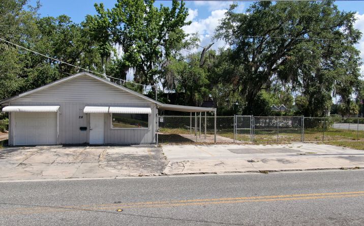 218 S FRENCH AVE, SANFORD