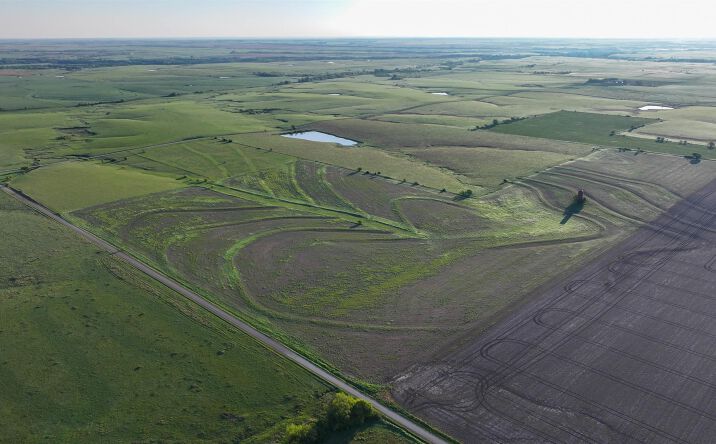 2345 S 2700 Rd, Burdick