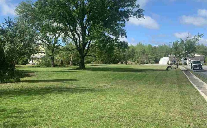 127 Route 50, Seaville