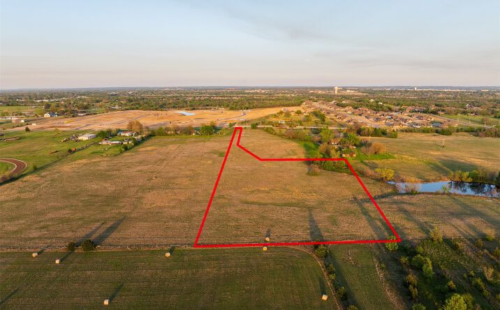 2 N Memorial Drive, Owasso